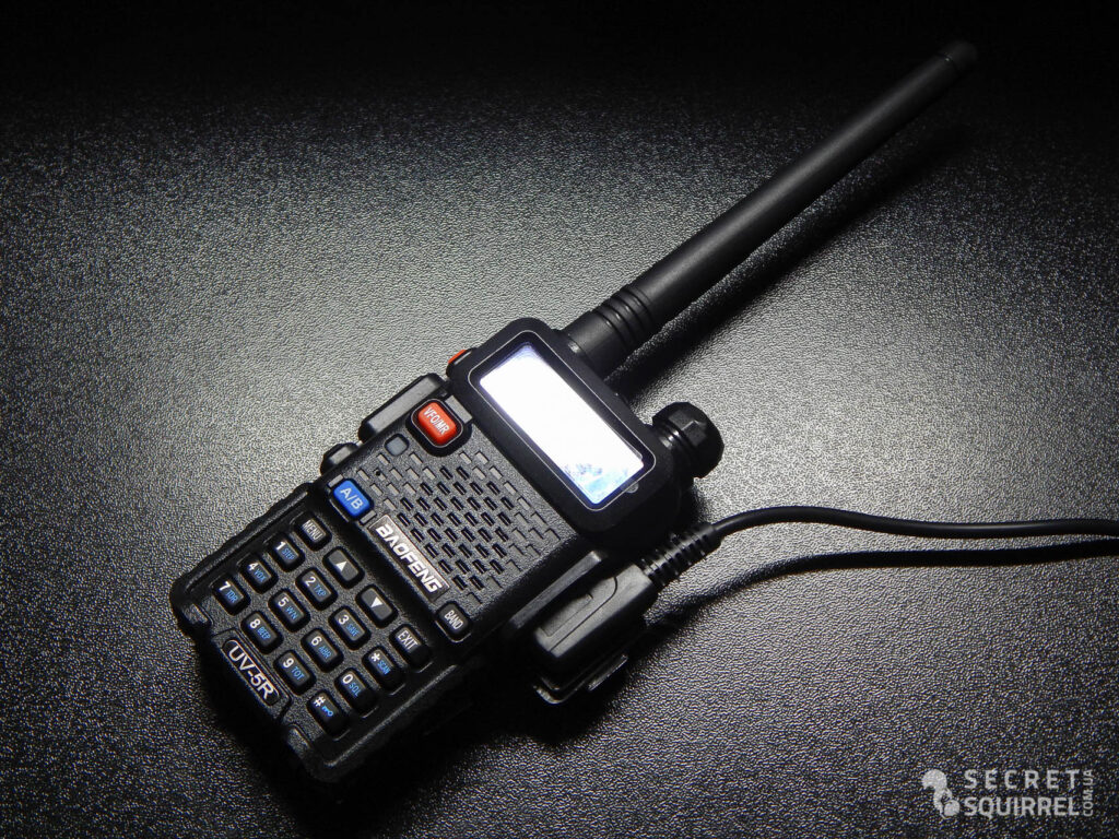 Програмування Baofeng UV-5R: підключення радіостанції до кабелю - secretsquirrel.com.ua